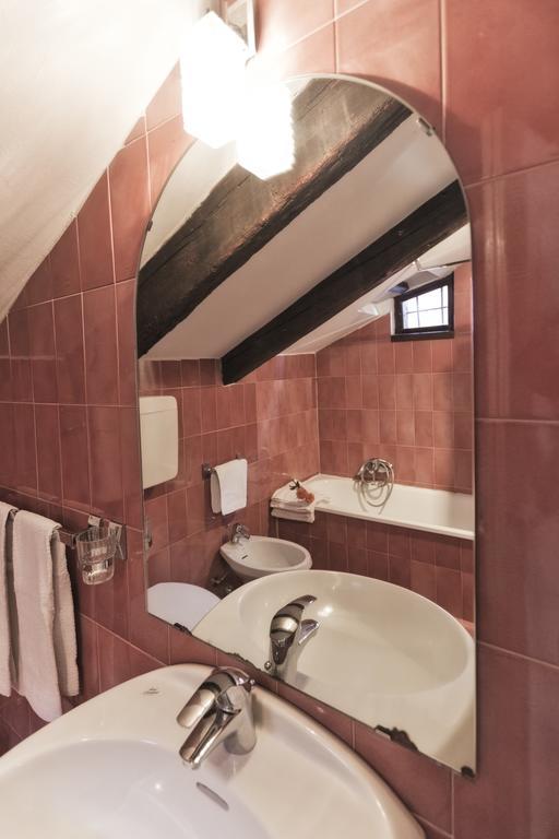 Апартаменты Palazzetto San Lio, Rialto Венеция Экстерьер фото
