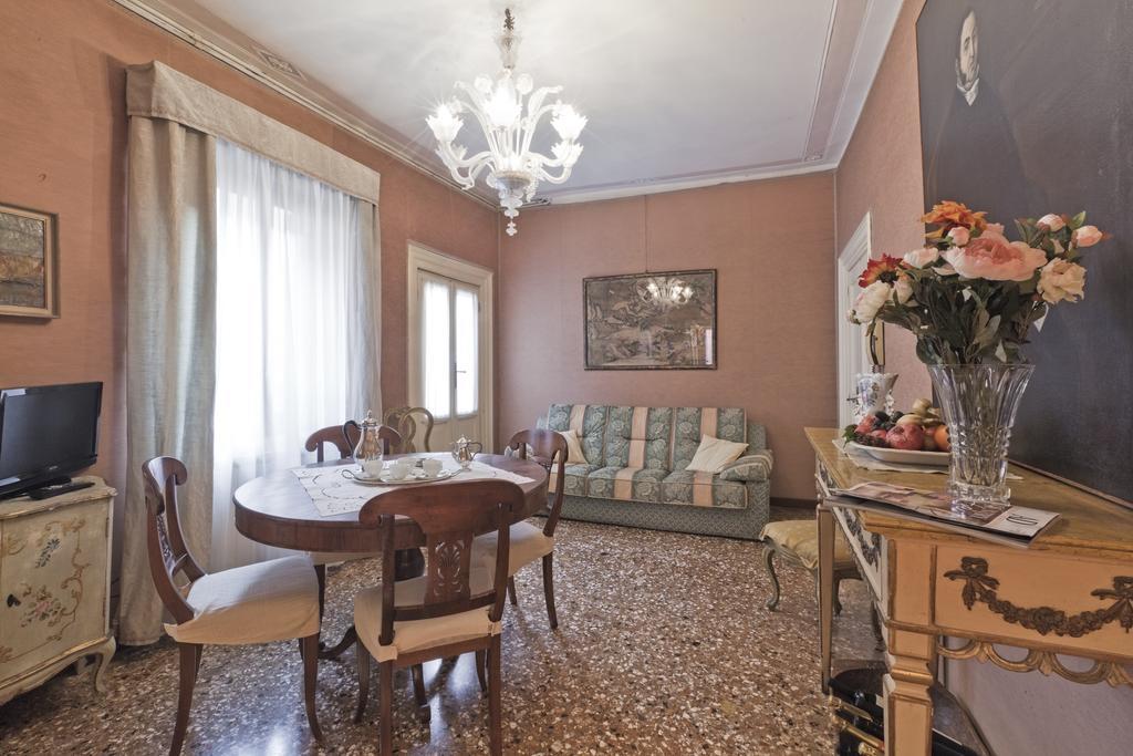 Апартаменты Palazzetto San Lio, Rialto Венеция Экстерьер фото