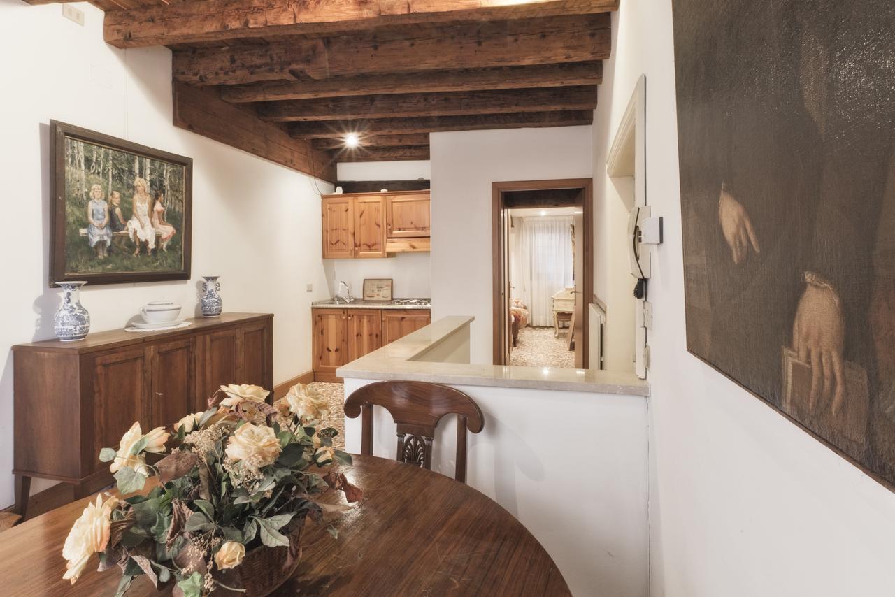 Апартаменты Palazzetto San Lio, Rialto Венеция Экстерьер фото