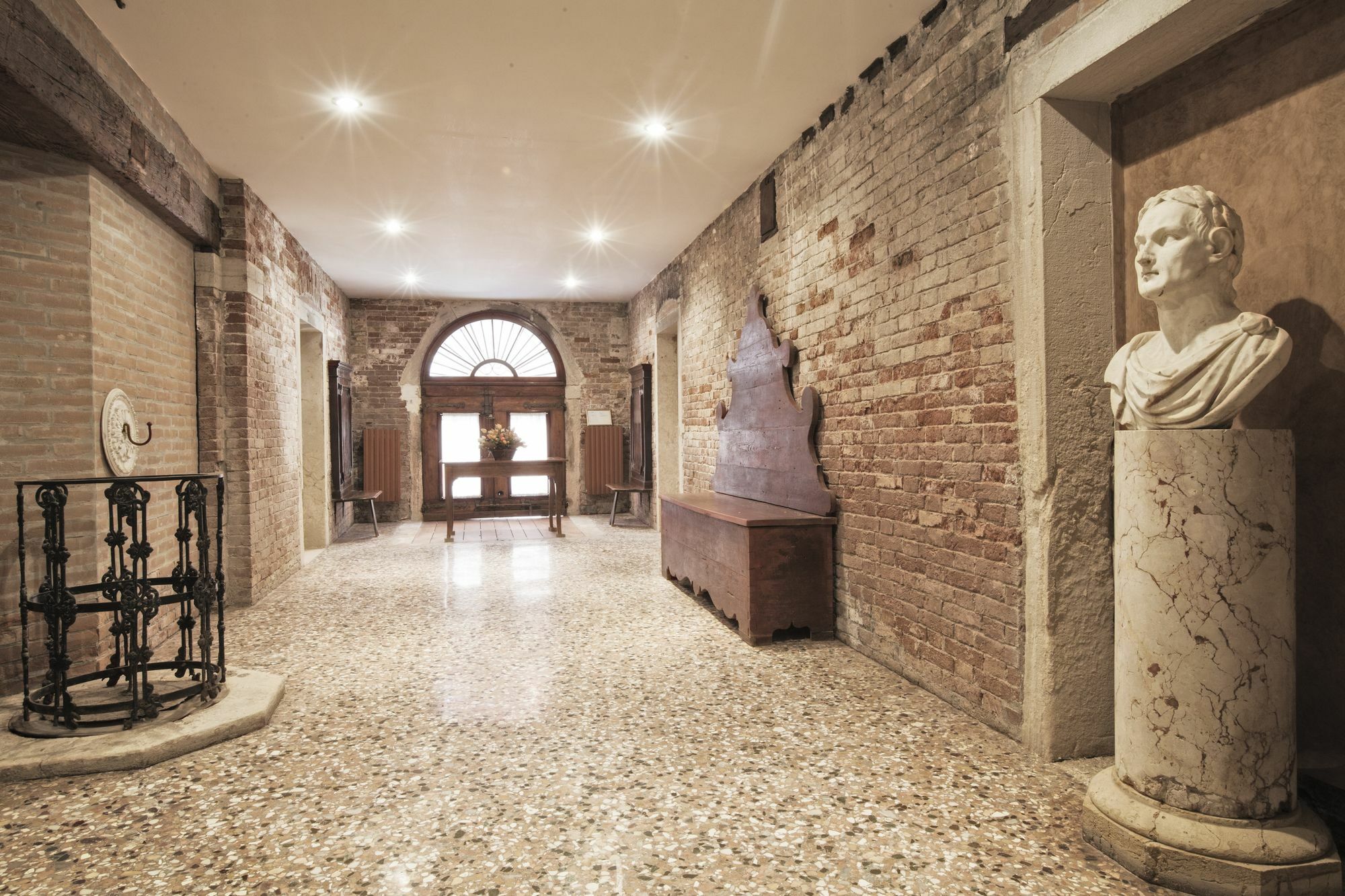 Апартаменты Palazzetto San Lio, Rialto Венеция Экстерьер фото